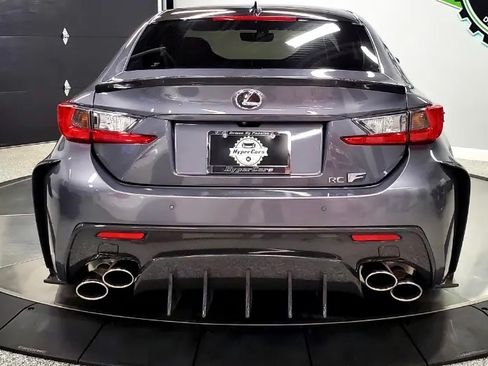 Used 2017 Lexus RC F image 11