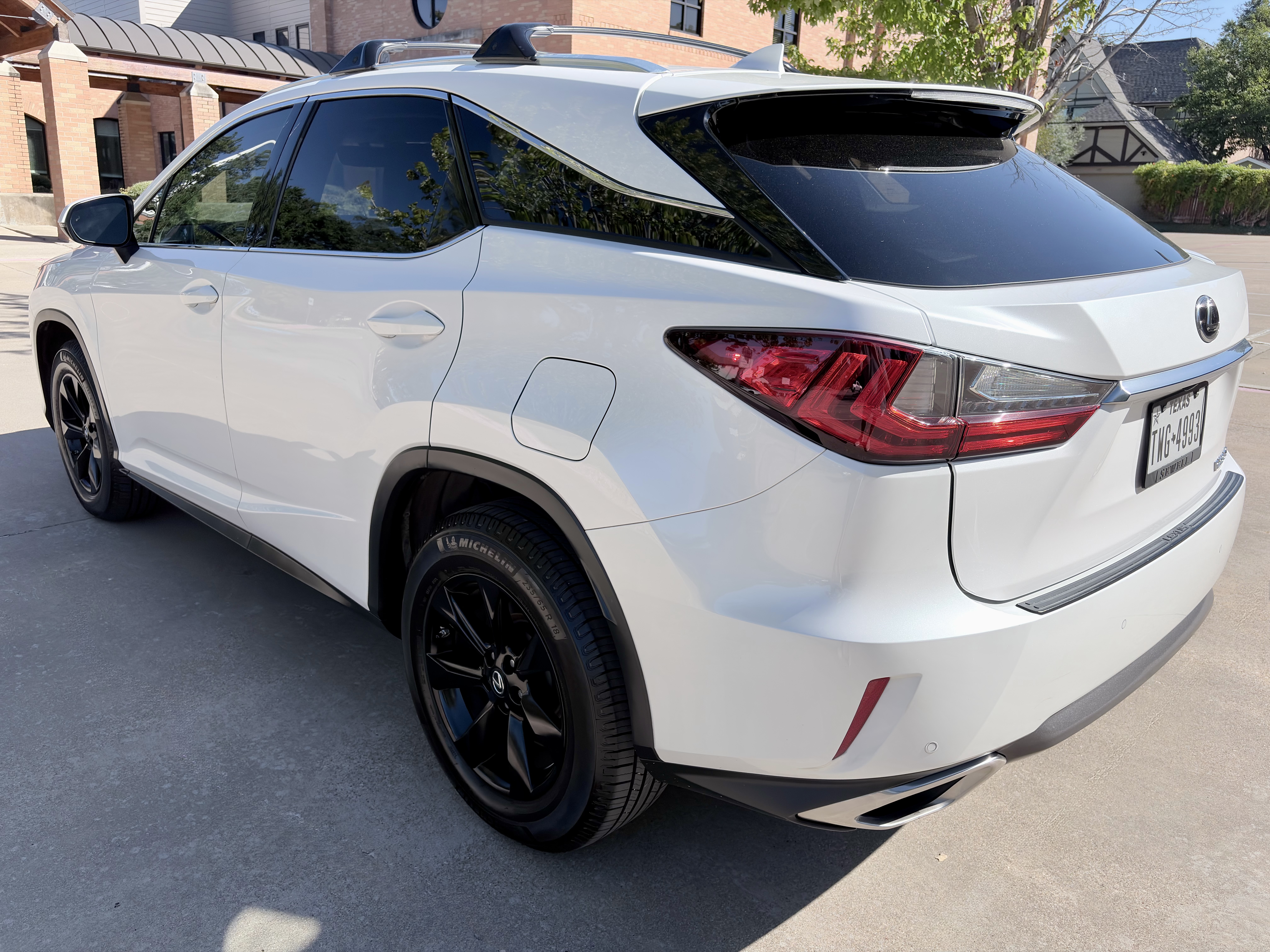 Used 2016 Lexus RX 350 FWD w/ Premium Package image 2