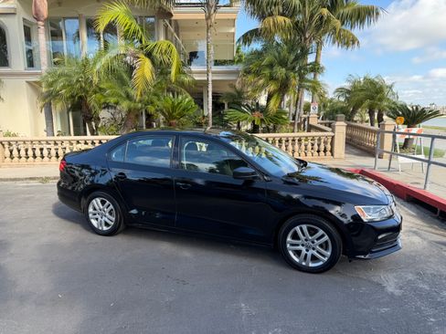 Used 2015 Volkswagen Jetta S w/ Welcome Package image 12