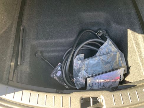 Used 2022 Polestar Polestar 2 Long Range Dual Motor Hatchbac w/ Pilot Package image 9