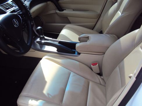 Used 2014 Acura TL Sedan 4D image 9