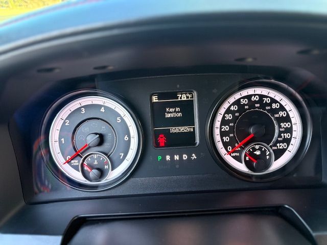 Used 2015 RAM 1500 Rebel AWD/4WD image 16