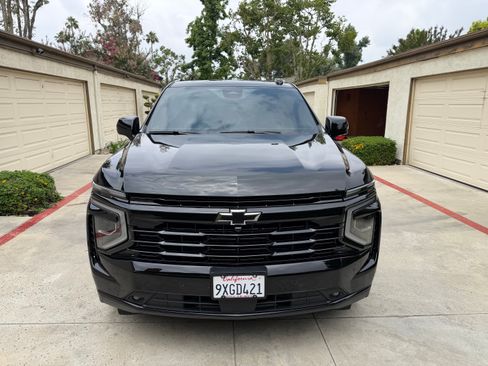 Used 2026 Chevrolet Tahoe RST w/ RST Capability Package AWD/4WD image 2