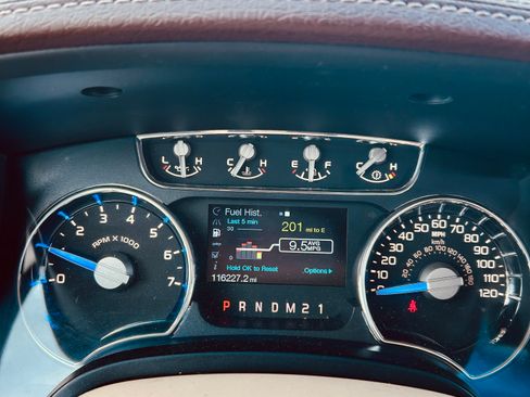 Used 2011 Ford F150 King Ranch w/ Off Road Pkg AWD/4WD image 9