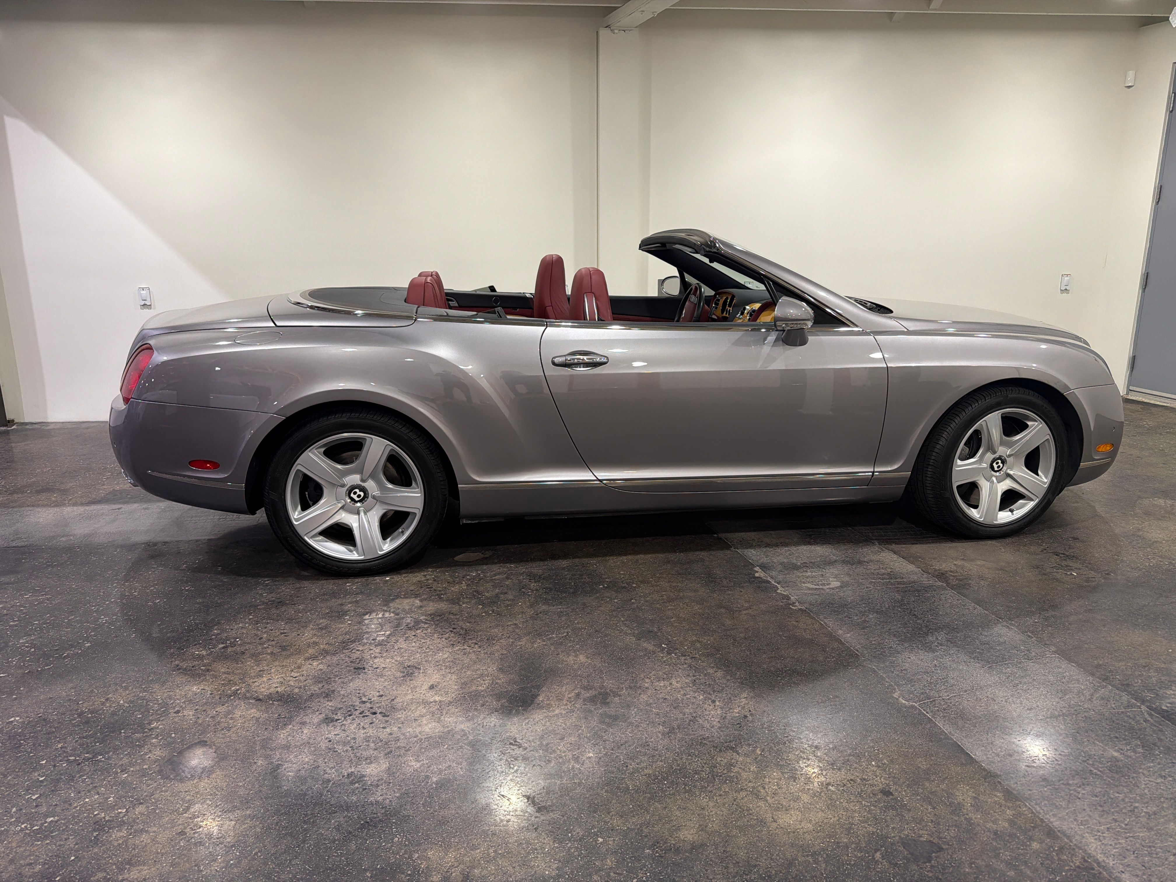 Used 2008 Bentley Continental GTC AWD/4WD image 1