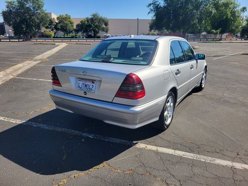 Used 2000 Mercedes-Benz C 280 Sedan image 9