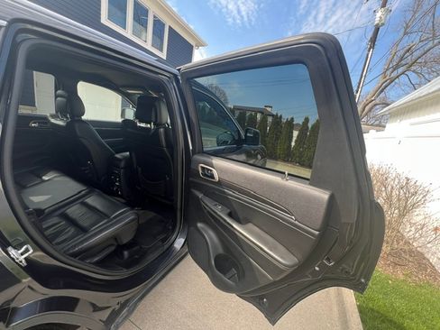 Used 2014 Jeep Grand Cherokee Limited image 11