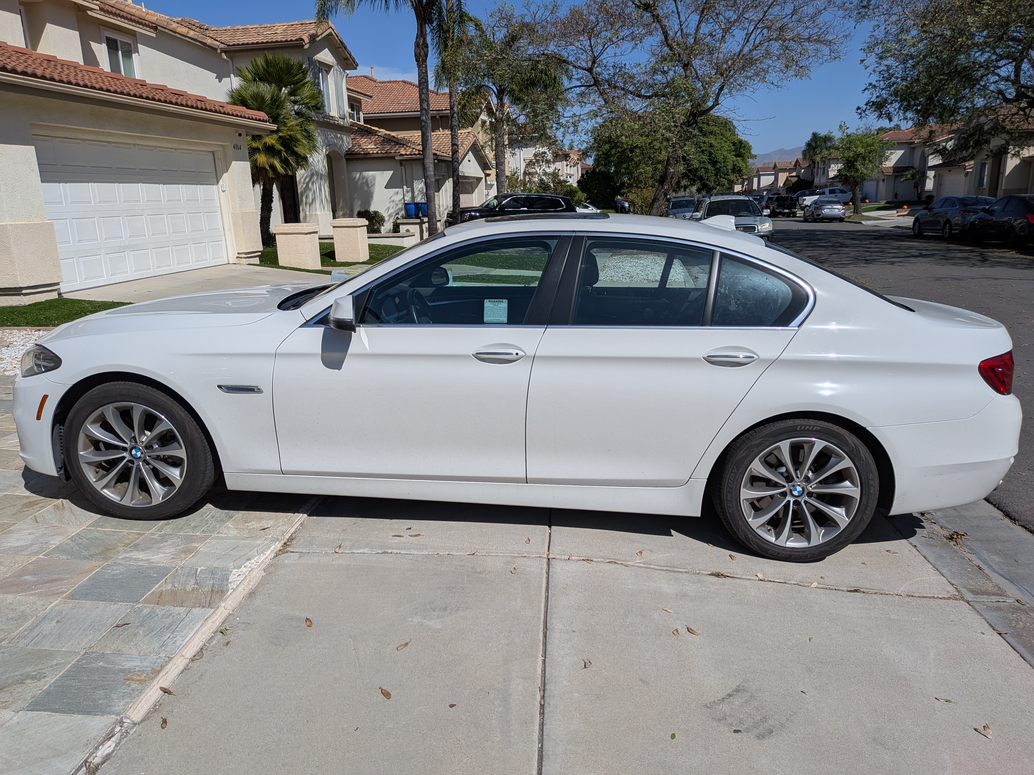 Used 2016 BMW 528i Sedan RWD image 2