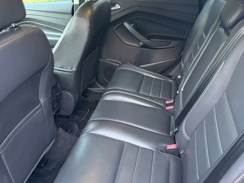 Used 2016 Ford Escape SE w/ SE Leather Comfort Package image 10