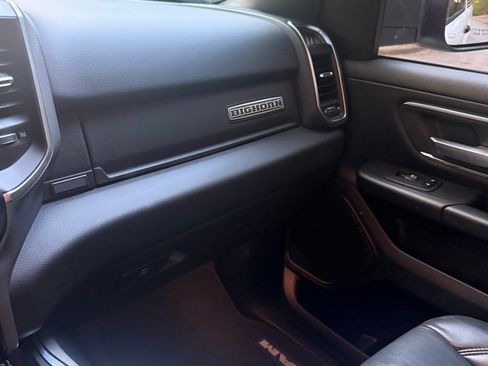Used 2024 RAM 1500 Big Horn AWD/4WD image 9
