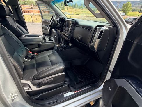Used 2018 Chevrolet Silverado 1500 LT w/ All Star Edition AWD/4WD image 15