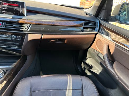 Used 2015 BMW X5 xDrive35i image 16