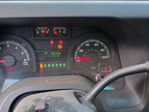 Used 2016 Ford E-350 and Econoline 350 Super Duty image 9