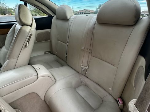 Used 2005 Lexus SC 430 Convertible image 12