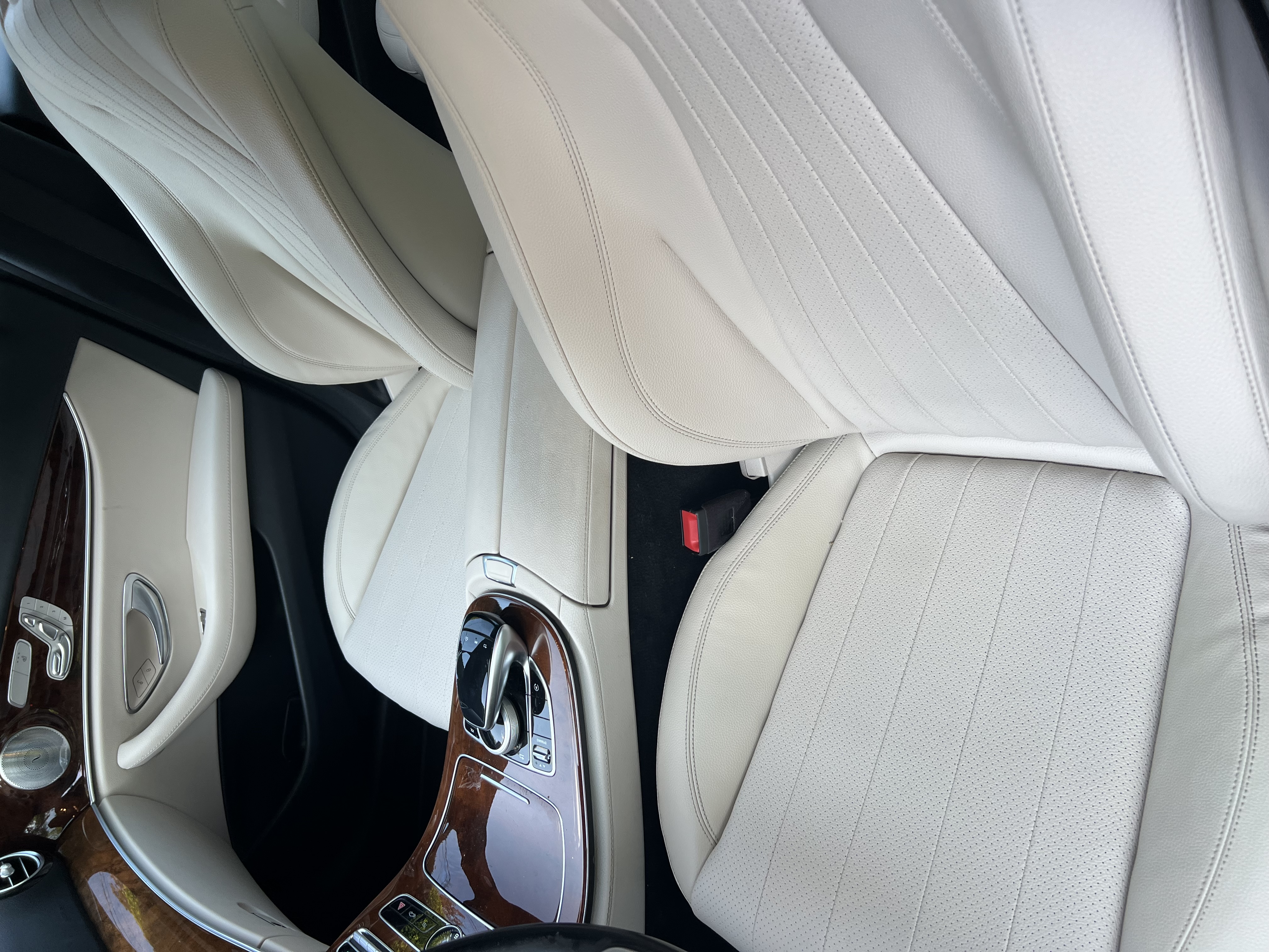Used 2019 Mercedes-Benz E 300 4MATIC image 13