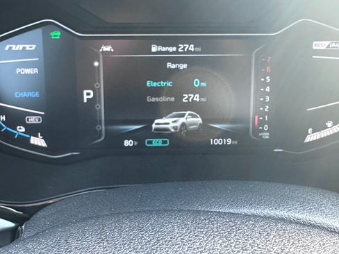 Used 2022 Kia Niro EX Premium image 13