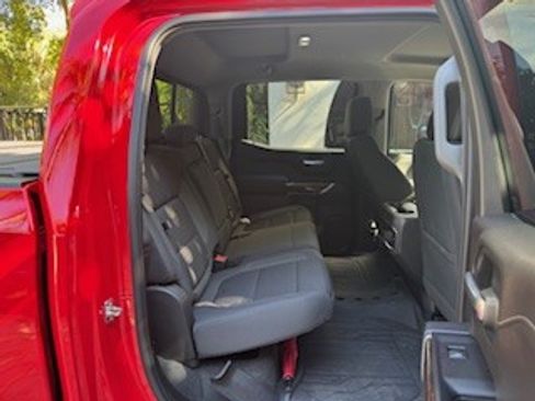 Used 2020 GMC Sierra 1500 Elevation image 4