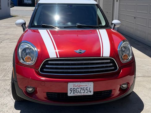 Used 2014 MINI Cooper Countryman FWD image 1