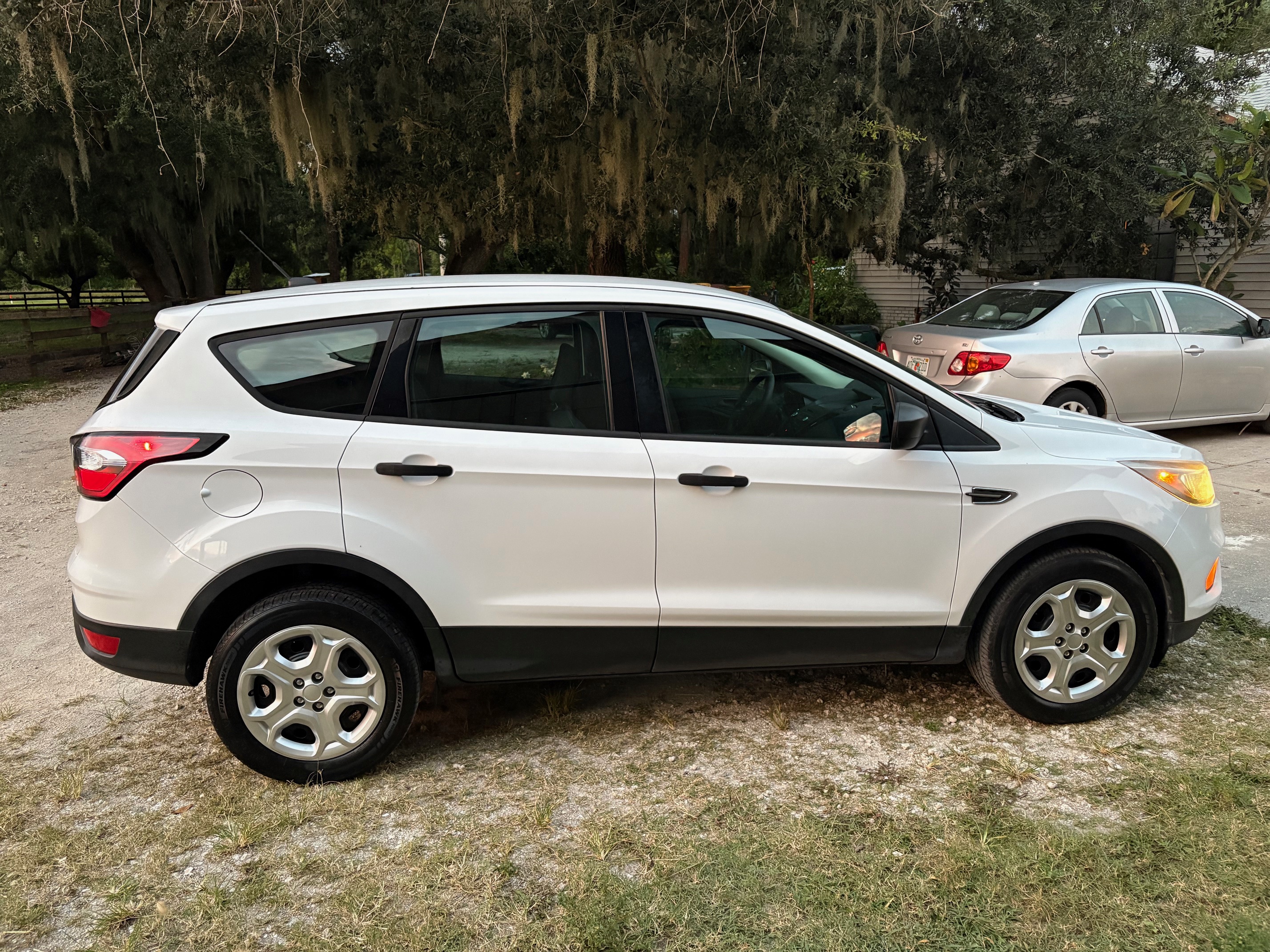 Used 2018 Ford Escape S FWD image 5