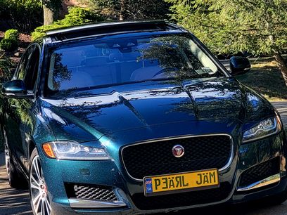 Used 2017 Jaguar XF Prestige