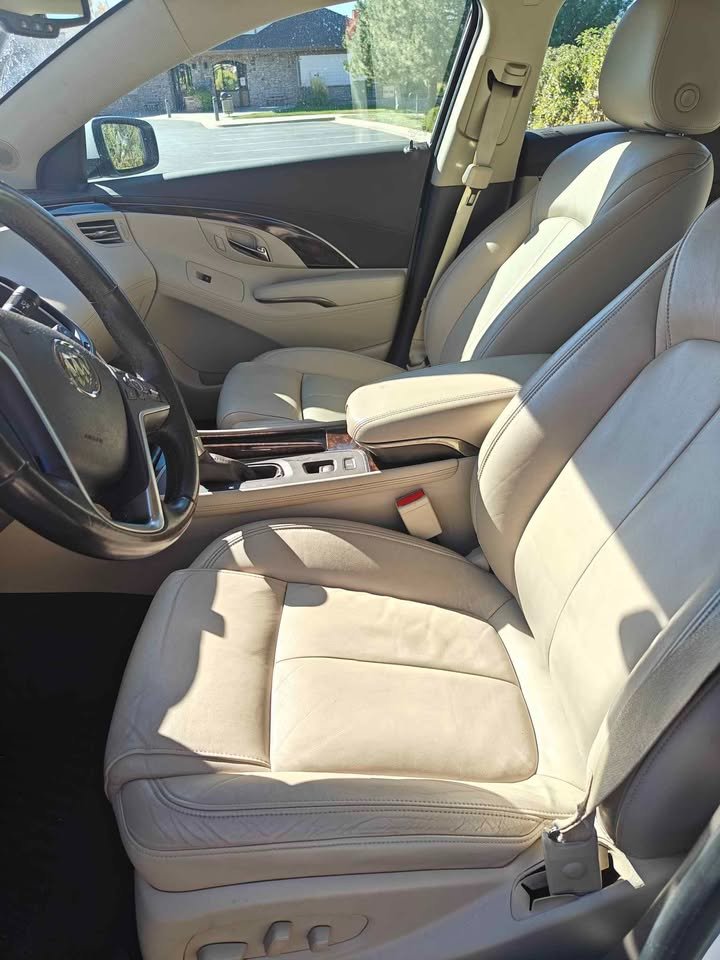 Used 2015 Buick LaCrosse Leather FWD image 13