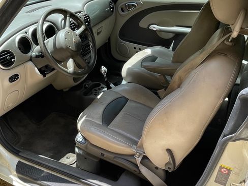 Used 2005 Chrysler PT Cruiser GT FWD image 10