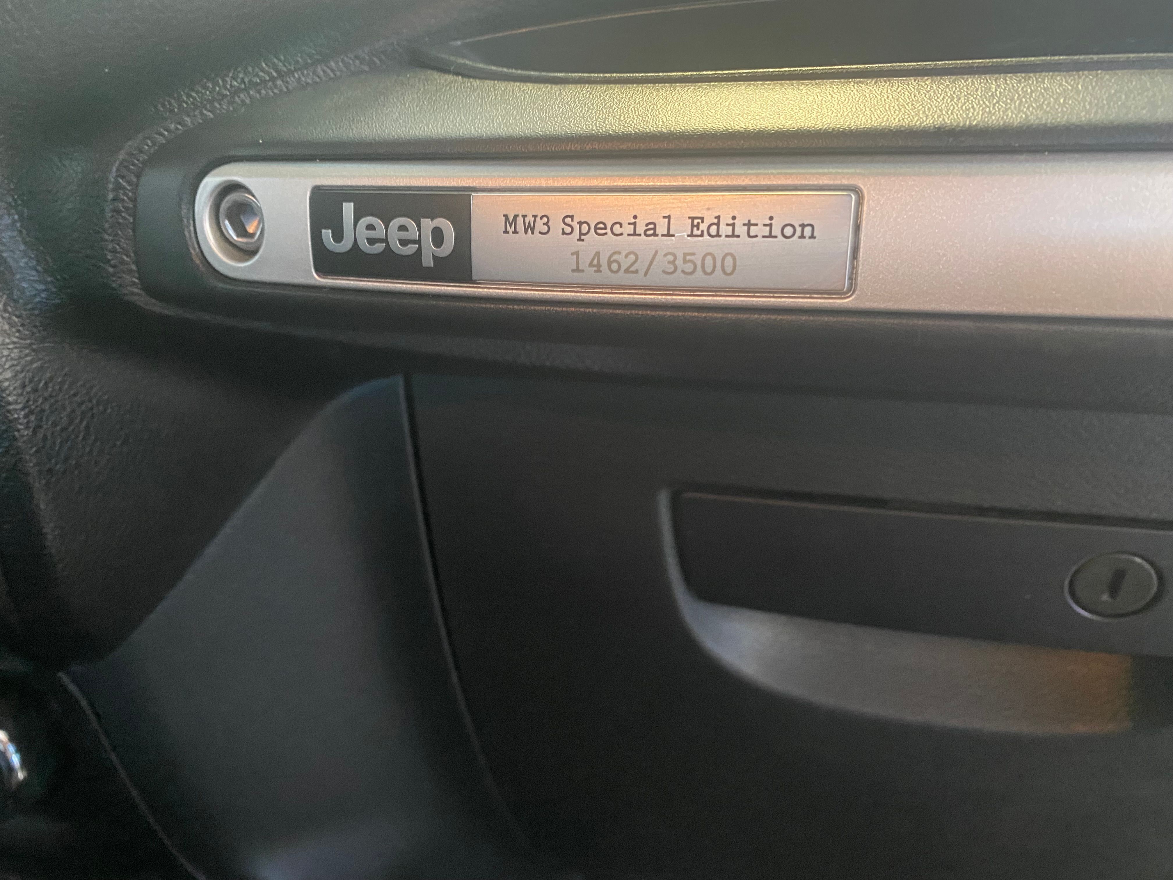 Used 2012 Jeep Wrangler Rubicon AWD/4WD image 12