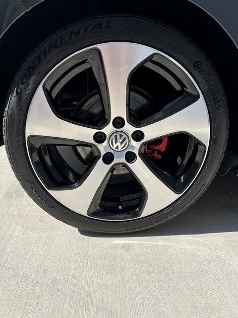 Used 2016 Volkswagen GTI S FWD image 15