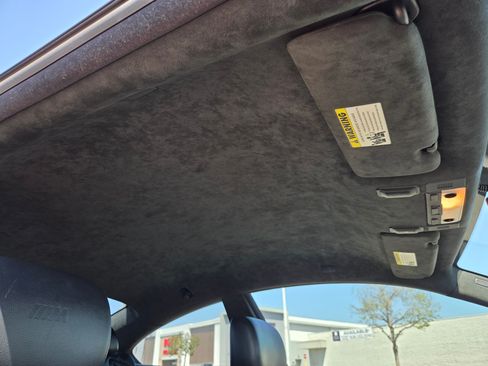 Used 2007 BMW M6 Coupe image 12