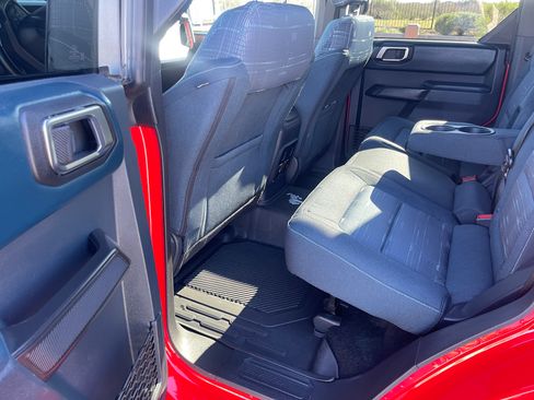 Used 2024 Ford Bronco Heritage Edition image 19