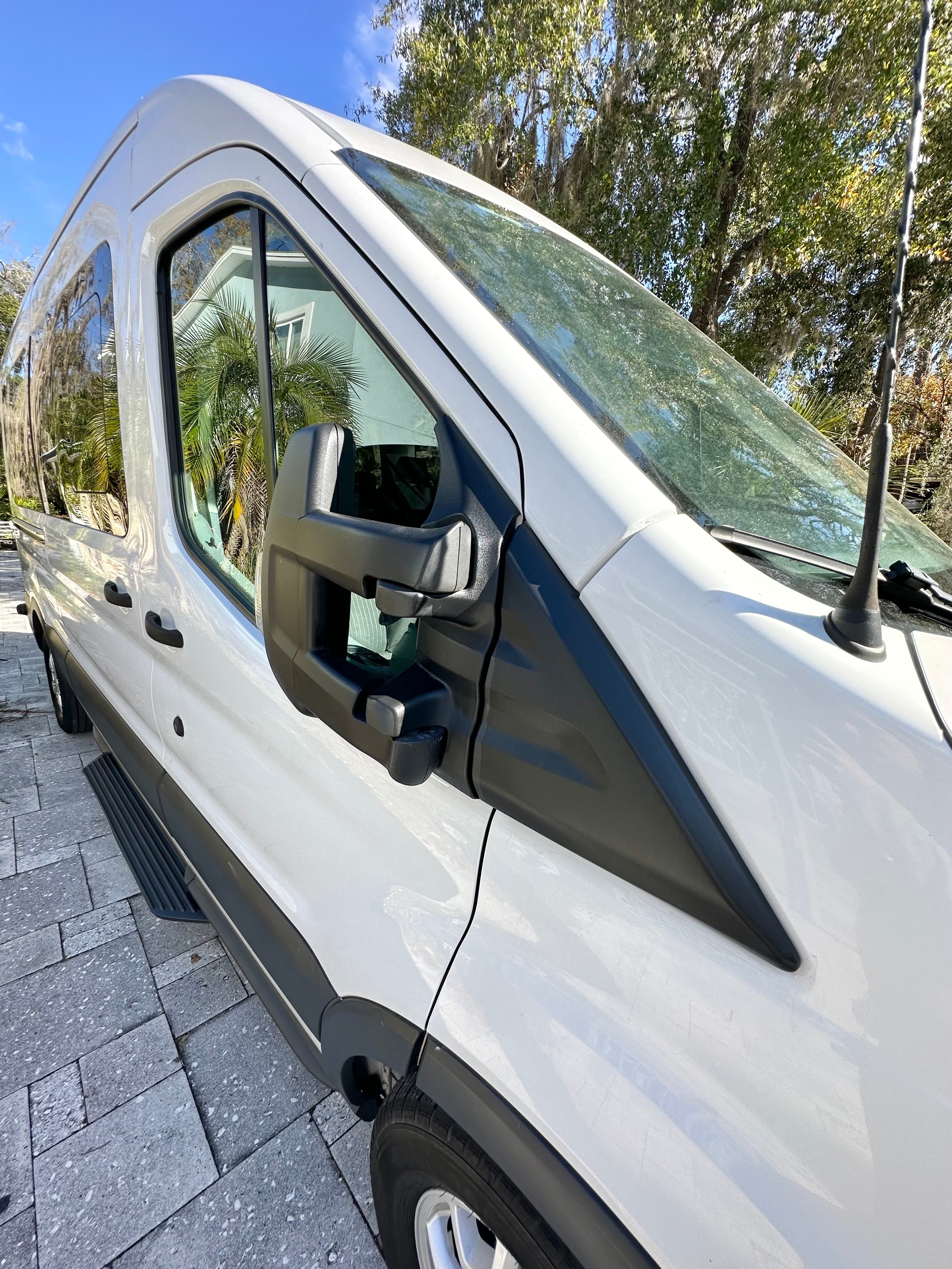 Used 2016 Ford Transit 350 XLT RWD image 15
