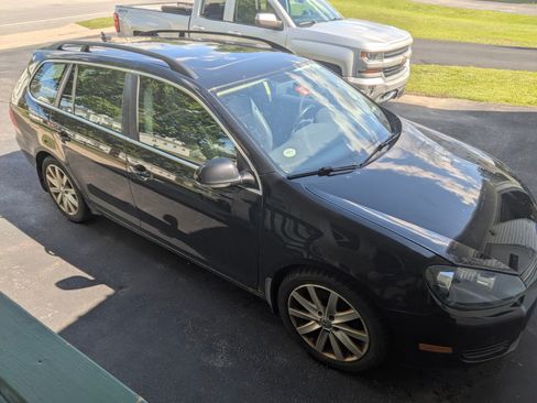 Used 2013 Volkswagen Jetta TDI FWD image 3