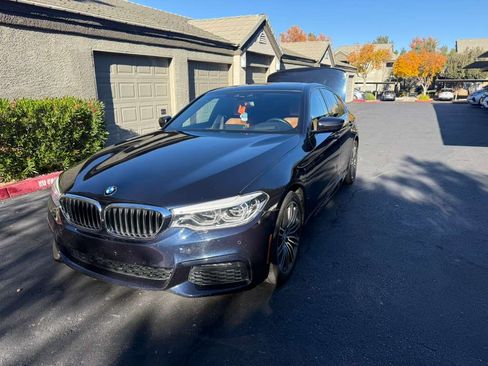 Used 2019 BMW 530e w/ M Sport Package image 15