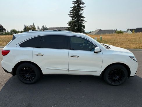 Used 2016 Acura MDX SH-AWD w/ Technology Package image 2