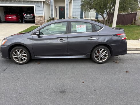Used 2015 Nissan Sentra SR image 2