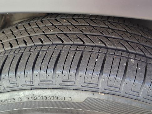 Used 2010 Honda CR-V LX image 18