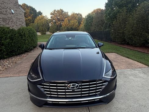 Used 2022 Hyundai Sonata Limited FWD image 13