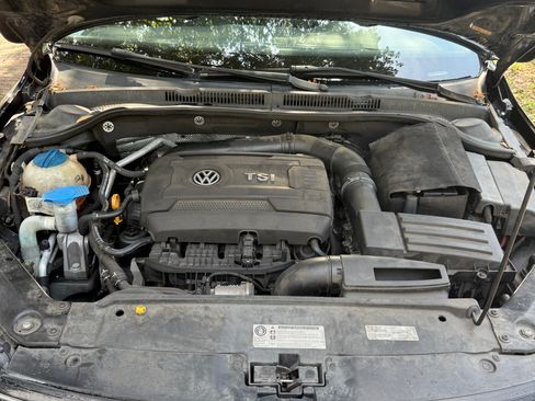 Used 2015 Volkswagen Jetta SE FWD image 21