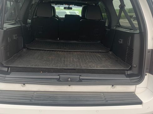 Used 2017 Ford Expedition EL Limited RWD image 20