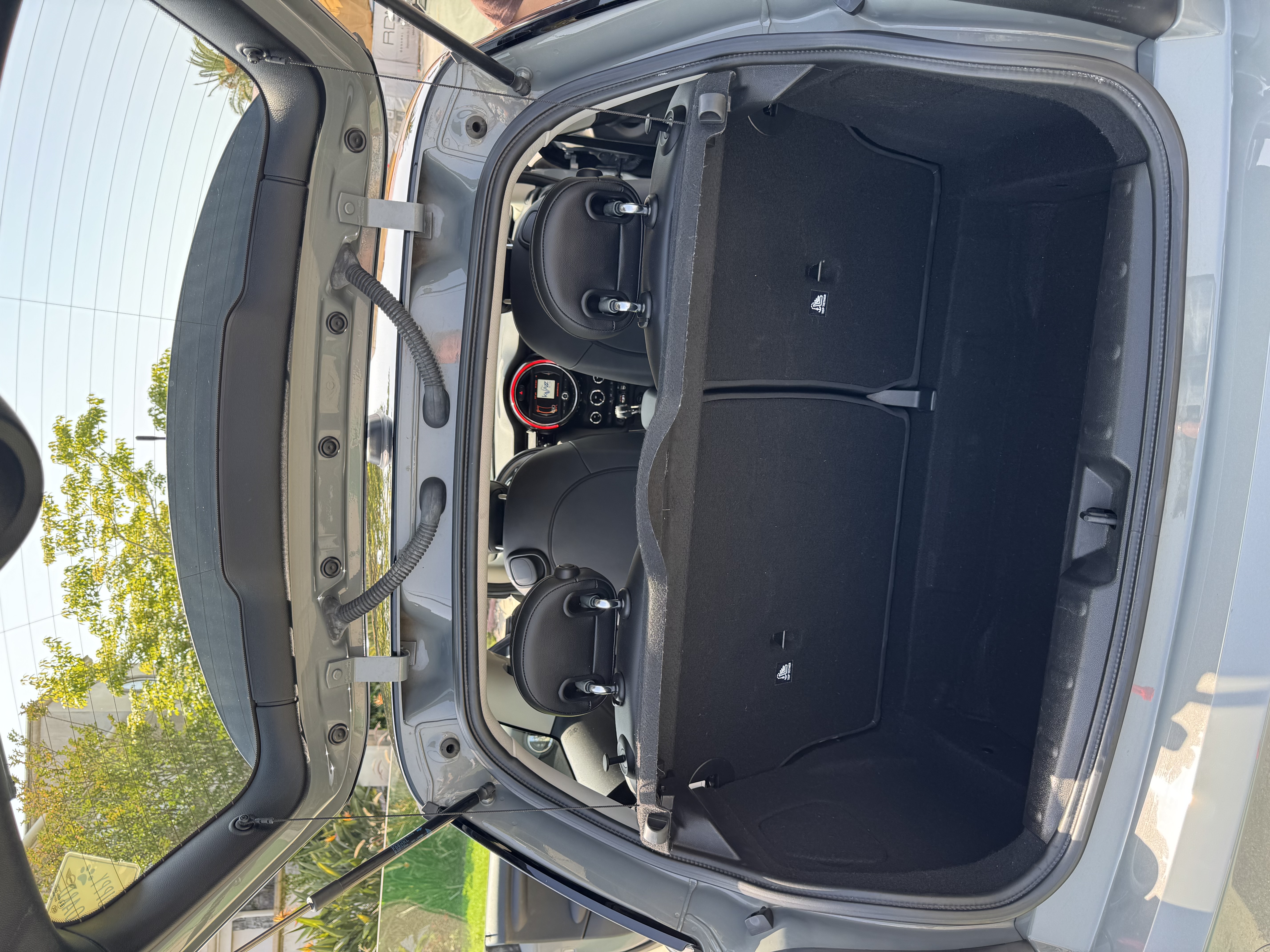 Used 2016 MINI Cooper 2-Door Hardtop FWD image 16