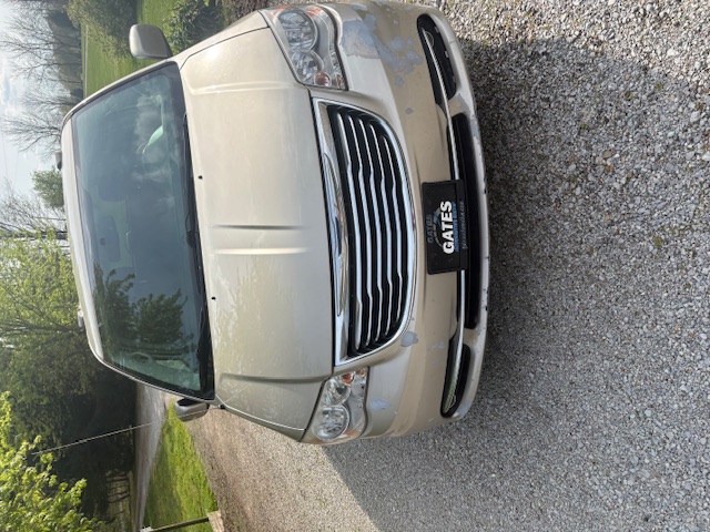 Used 2014 Chrysler Town & Country Touring FWD image 6