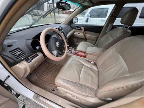 Used 2008 Toyota Highlander Limited image 17