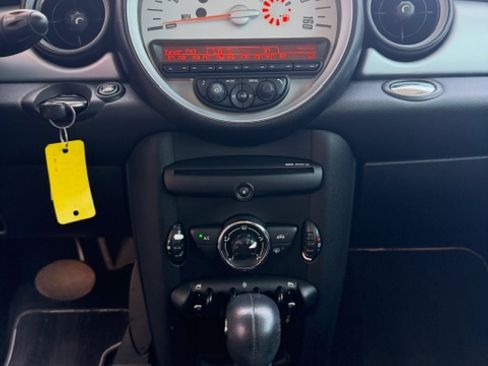Used 2012 MINI Cooper Hardtop FWD image 12