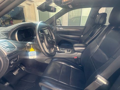 Used 2018 Jeep Grand Cherokee High Altitude AWD/4WD image 15