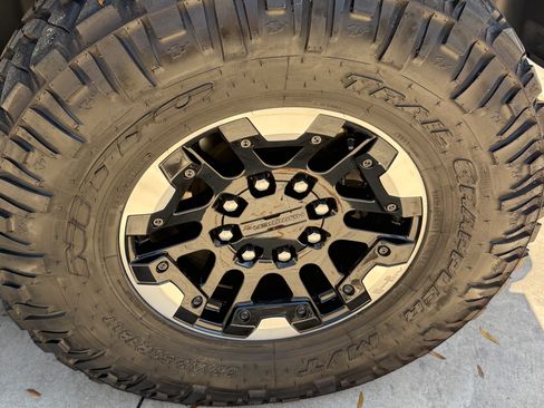 Used 2022 GMC Hummer EV Edition 1 w/ LPO, Illumination Package image 13