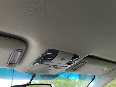 Used 2013 Subaru Outback 2.5i Premium w/ All-Weather Pkg AWD/4WD image 32