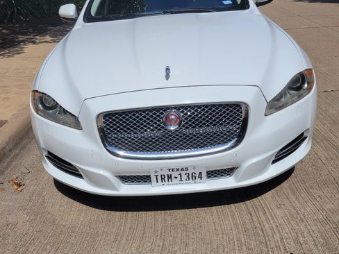 Used 2015 Jaguar XJ L Portfolio RWD image 1