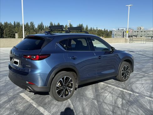 Used 2023 MAZDA CX-5 AWD 2.5 S w/ Premium Plus Pkg image 6