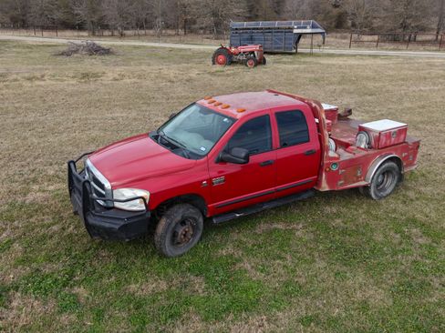 Used 2007 Dodge Ram 3500 Truck SLT image 8