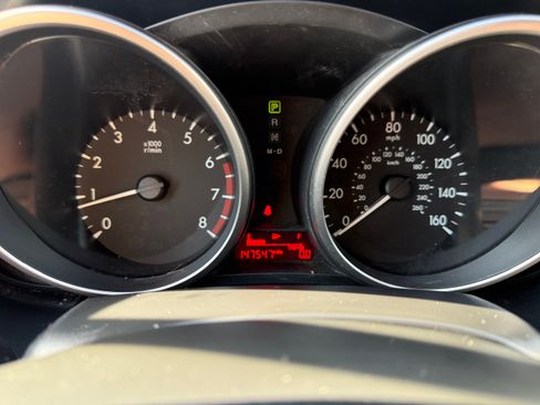 Used 2012 MAZDA MAZDA5 Sport FWD image 13